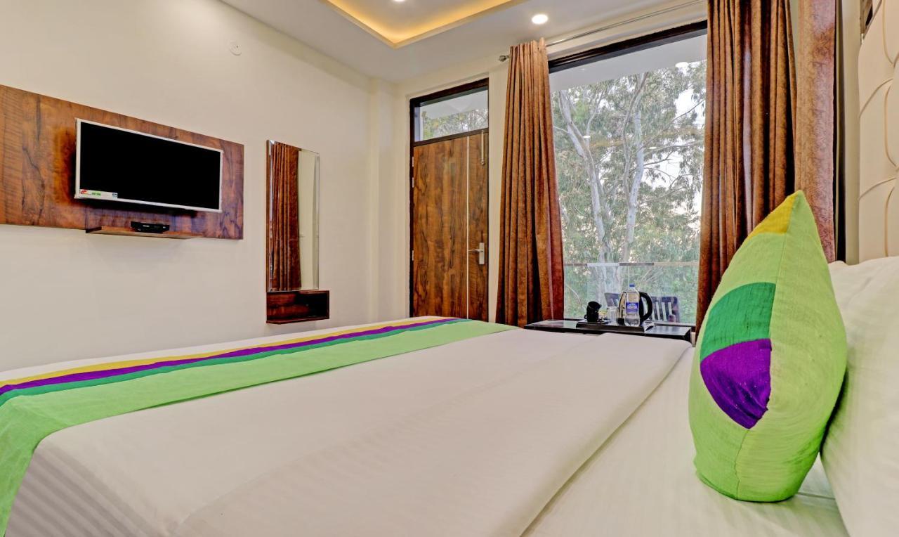 Hotel Treebo Ortus Residency à Dharamshala Extérieur photo