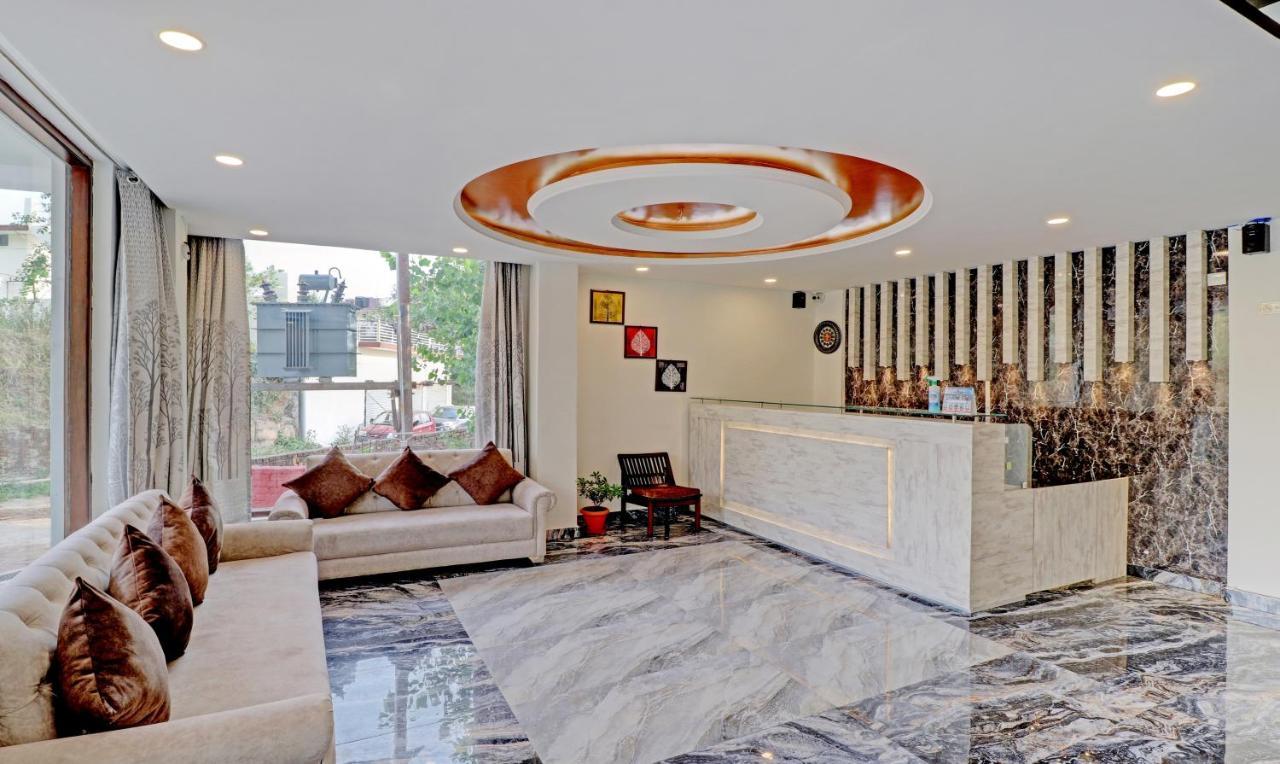 Hotel Treebo Ortus Residency à Dharamshala Extérieur photo