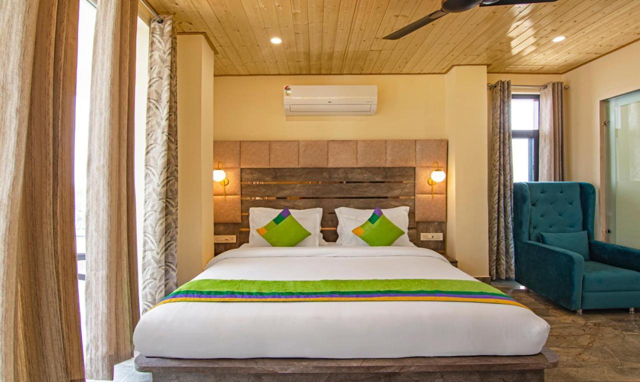 Hotel Treebo Ortus Residency à Dharamshala Extérieur photo
